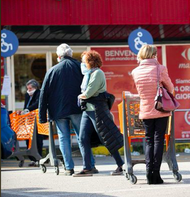 Nasce FilaIndiana, l’app che misura le code dei supermercati milanesi