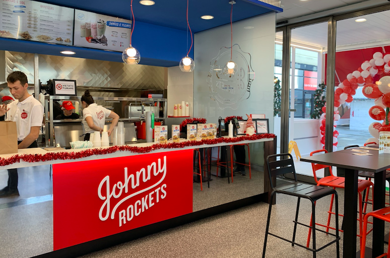 Il brand di ristorazione Johnny Rockets si espande in Italia