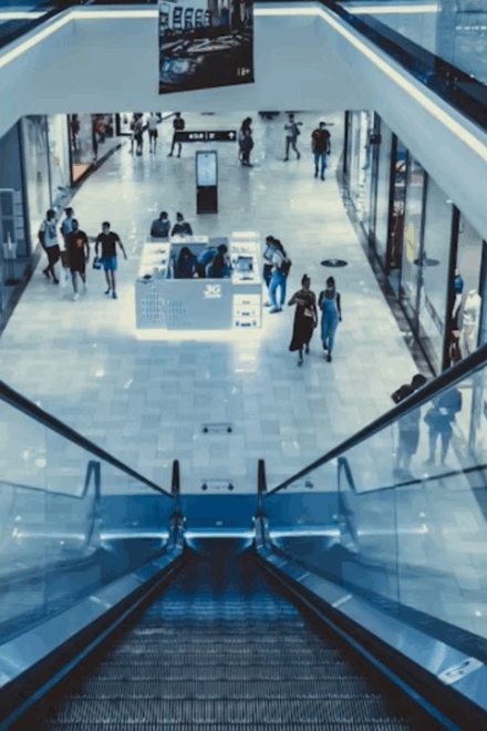 Retail italiano, il futuro dei centri commerciali è ibrido