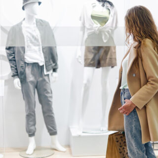 Engagement nella moda, l’eleganza di farsi notare