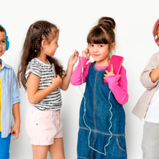 Per la GenAlpha la fedeltà è un connubio tra reale e digitale